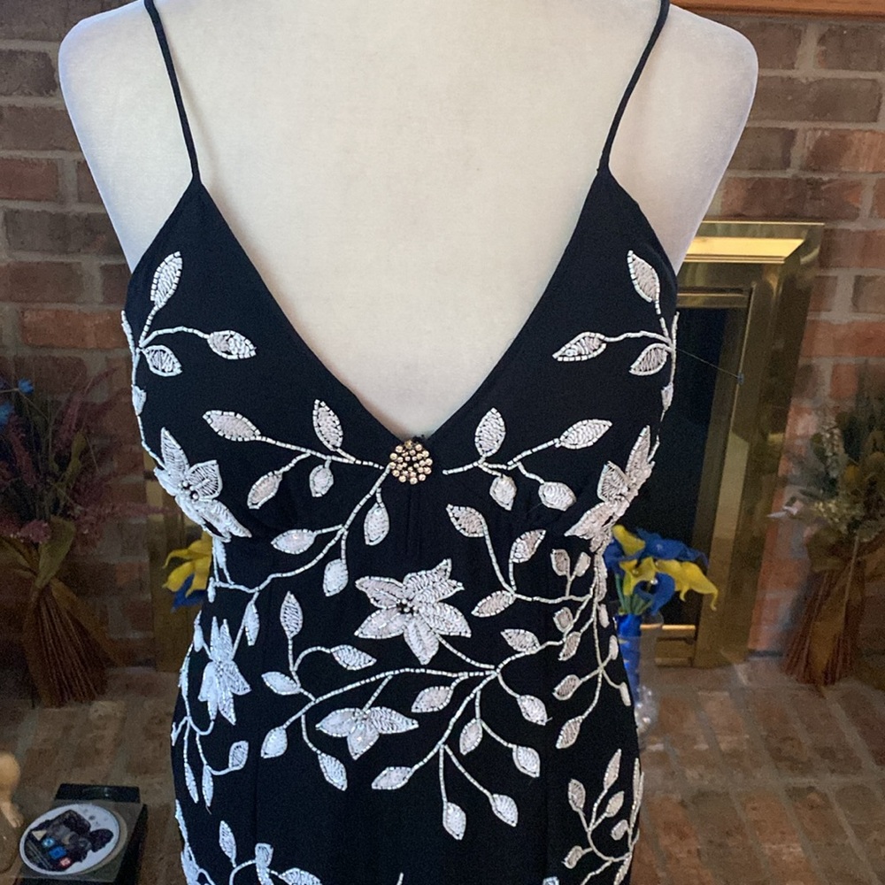 Y2K cache 100% silk asymmetrical hemline dress GORGEOUS - Picture 2 of 16